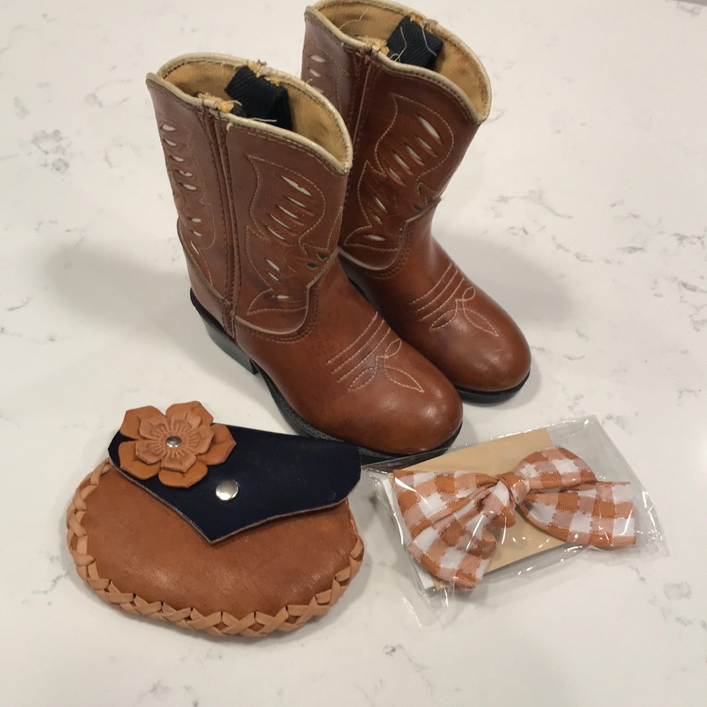Cowgirl Boots & Purse